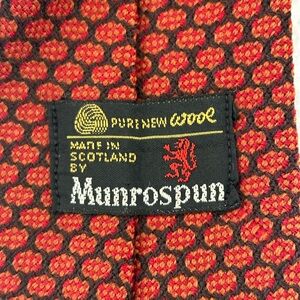 Vintage Munrospun Pure Wool Scotland Tie